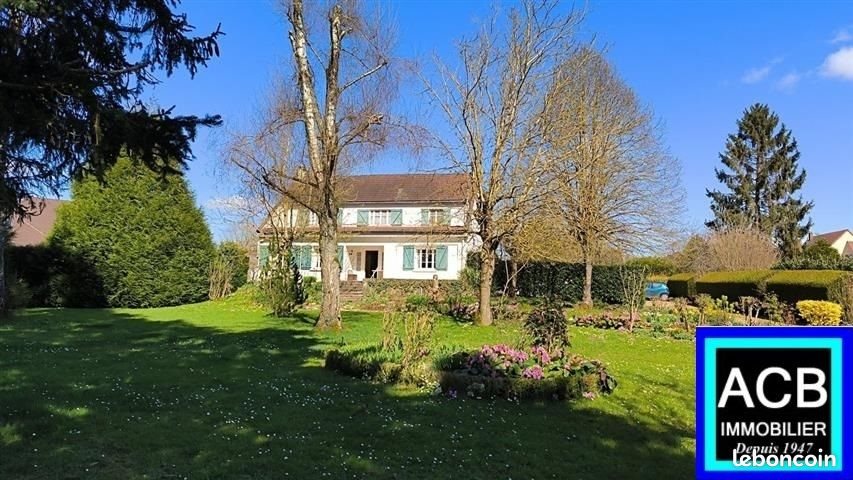 Maison à vendre, 210m², Sainte-Geneviève