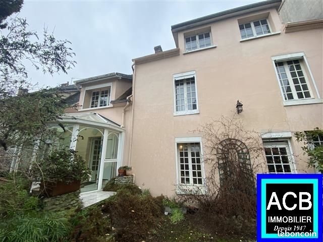 Maison à vendre, 170m², Noailles