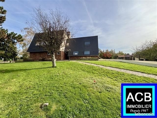 Maison à vendre, 190m², Noailles