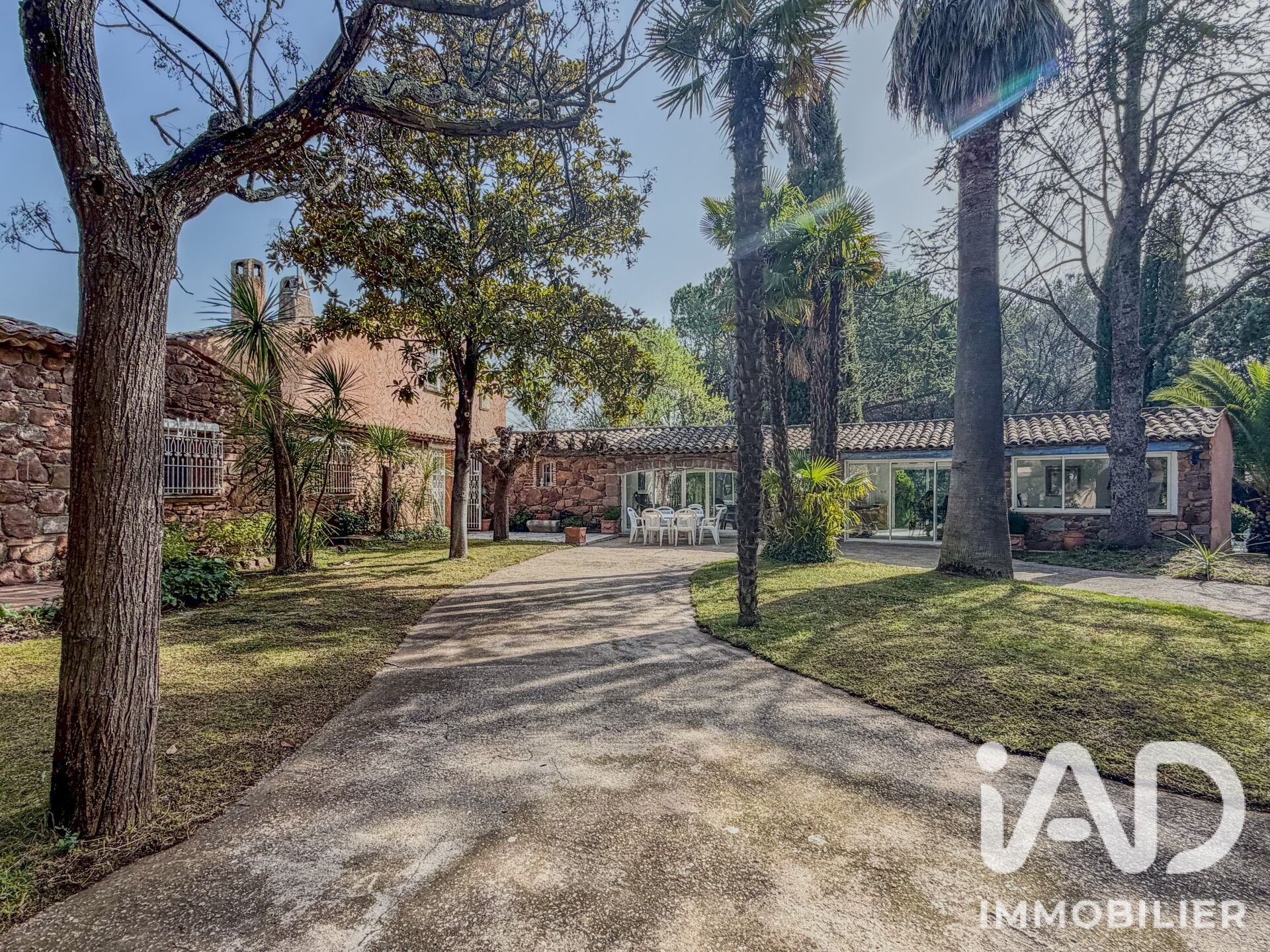 Maison à vendre, 233m², Roquebrune-sur-Argens