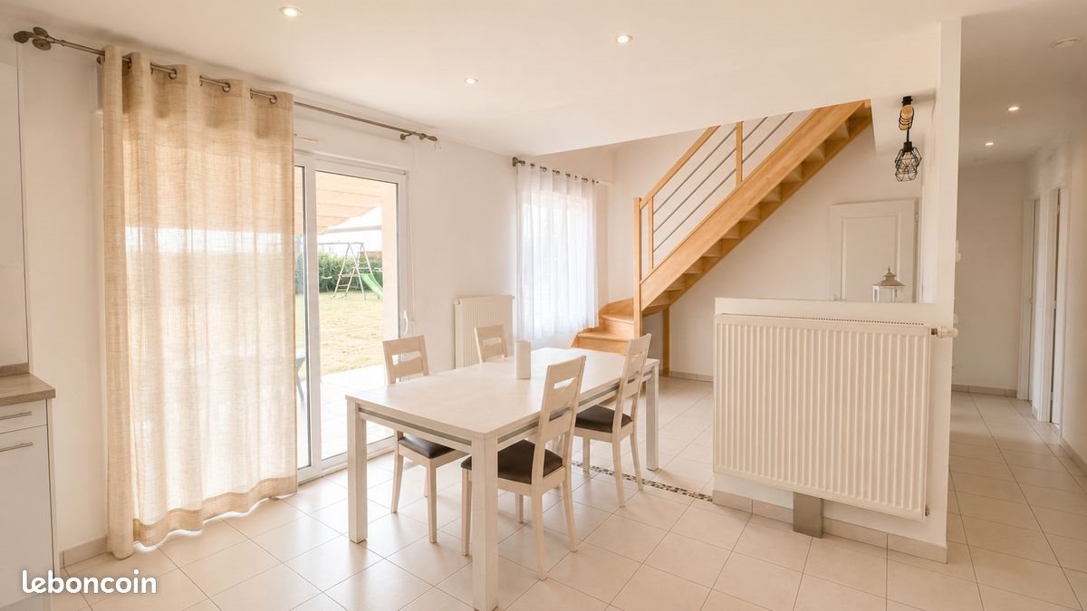 Maison à vendre, 122m², Ercuis