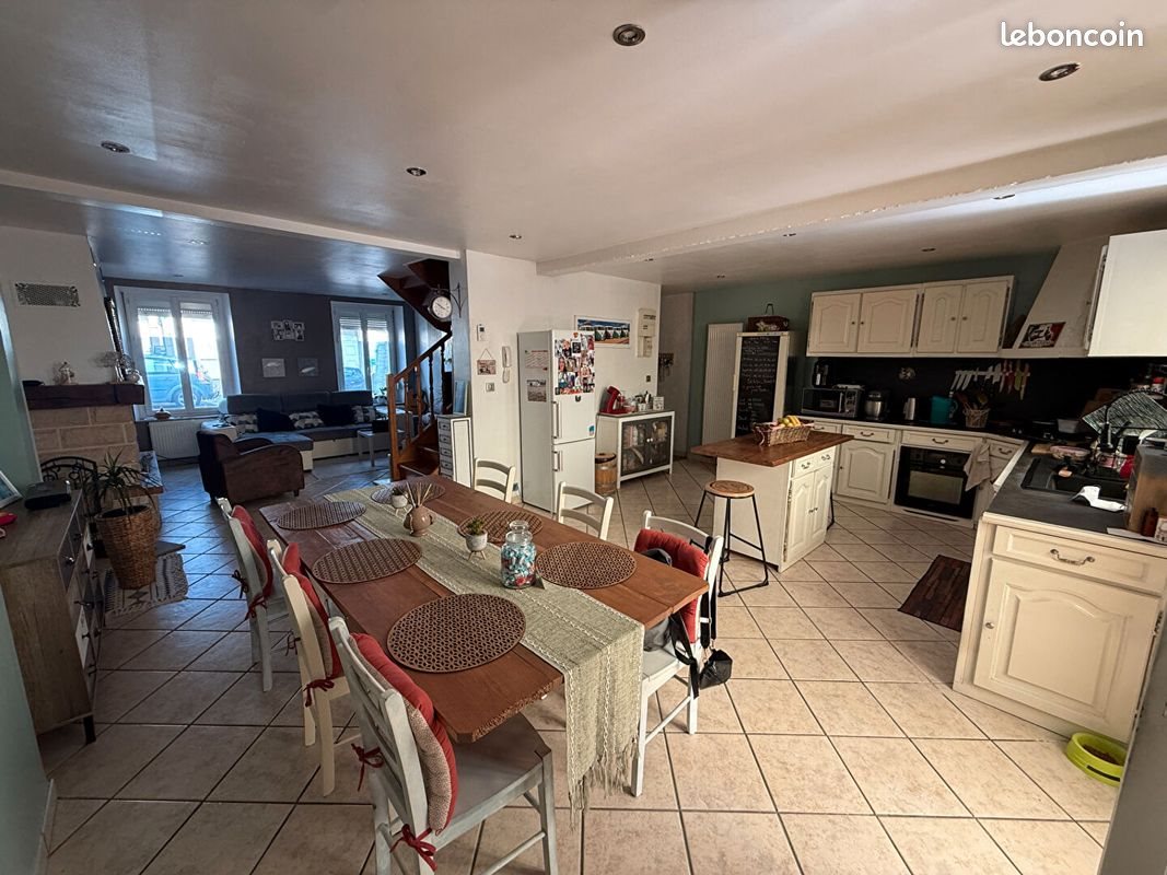 Appartement à vendre, 121m², Charleville-Mézières