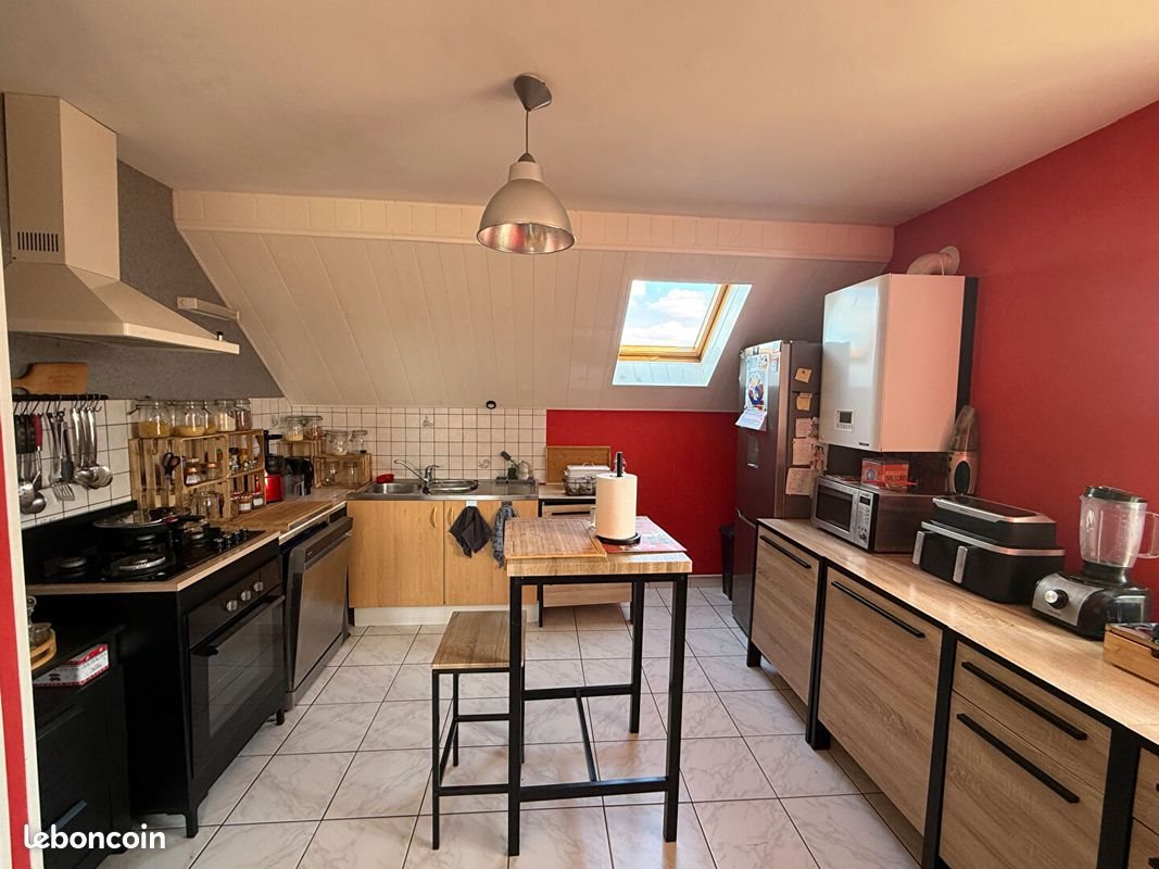 Appartement à vendre, 360m², Sedan