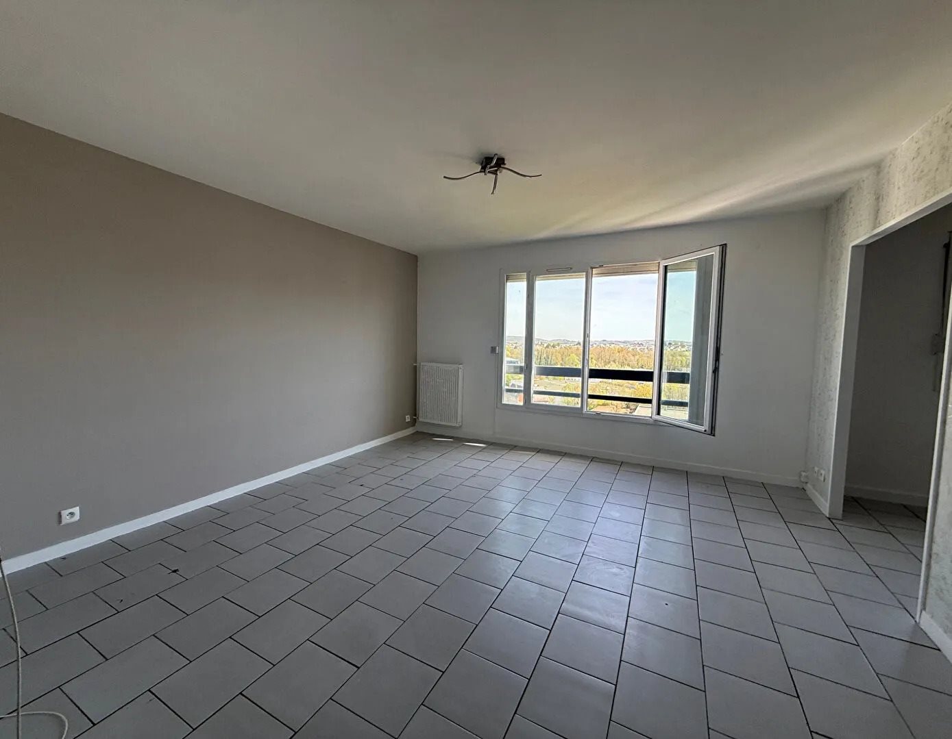 Appartement à vendre, 75m², Charleville-Mézières