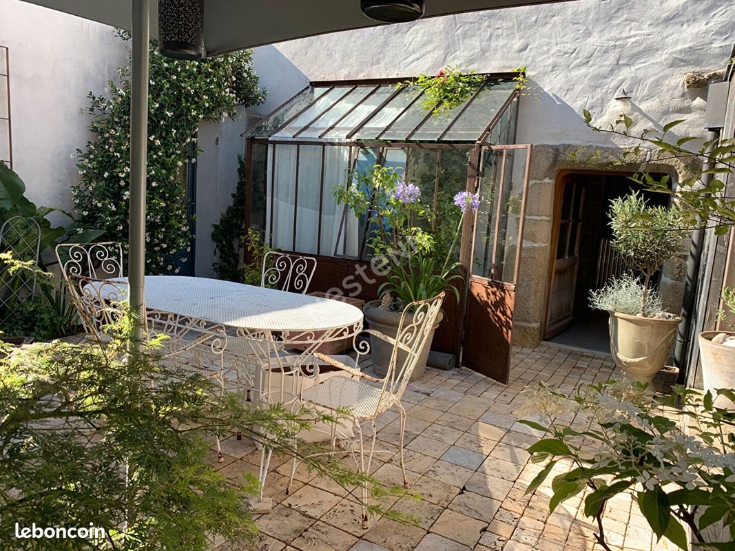 Maison à vendre, 290m², Ambon