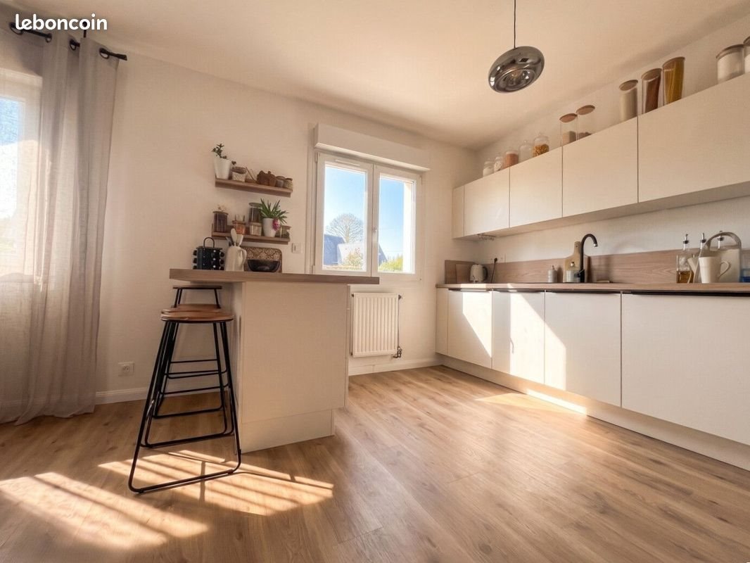 Maison à vendre, 117m², Theix