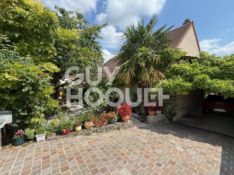 Maison à vendre, 132m², Nézel