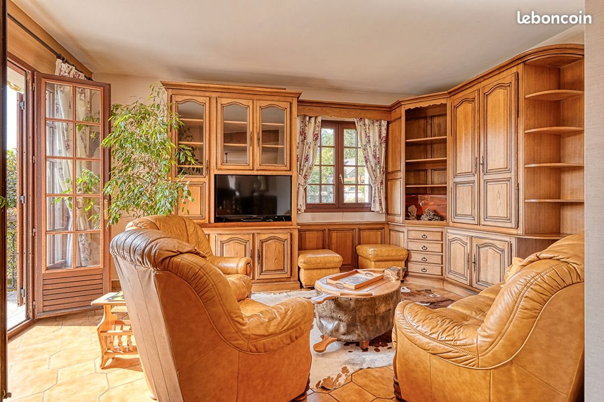 Maison à vendre, 162m², Aubergenville