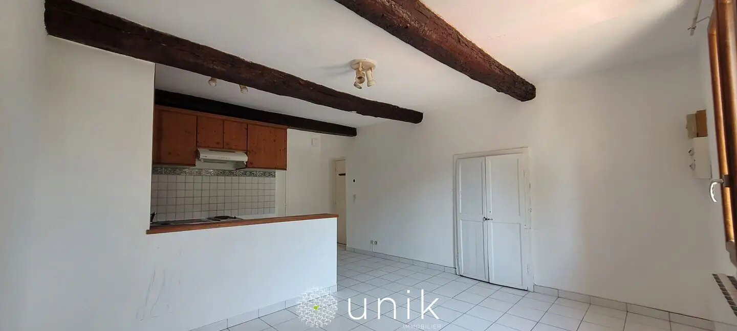 Appartement à louer, 35m², Saint-Martin-de-Londres