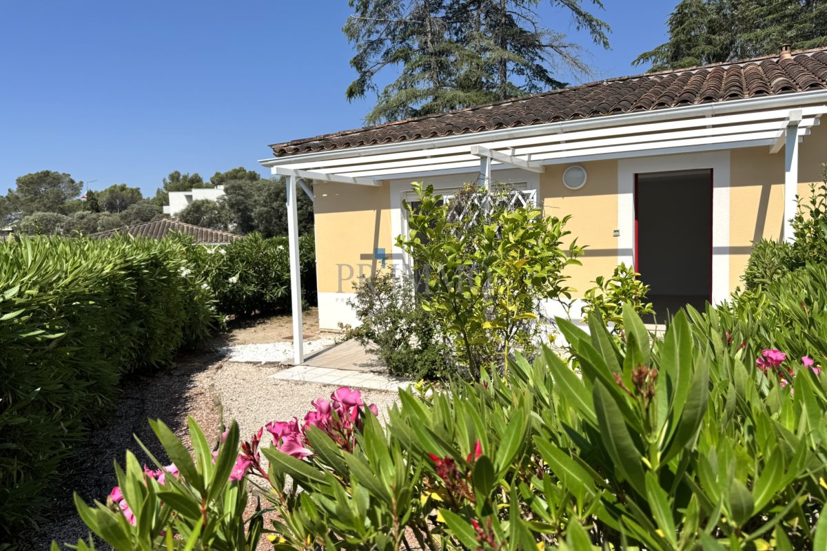 Appartement à vendre, 65m², Saint-Raphaël