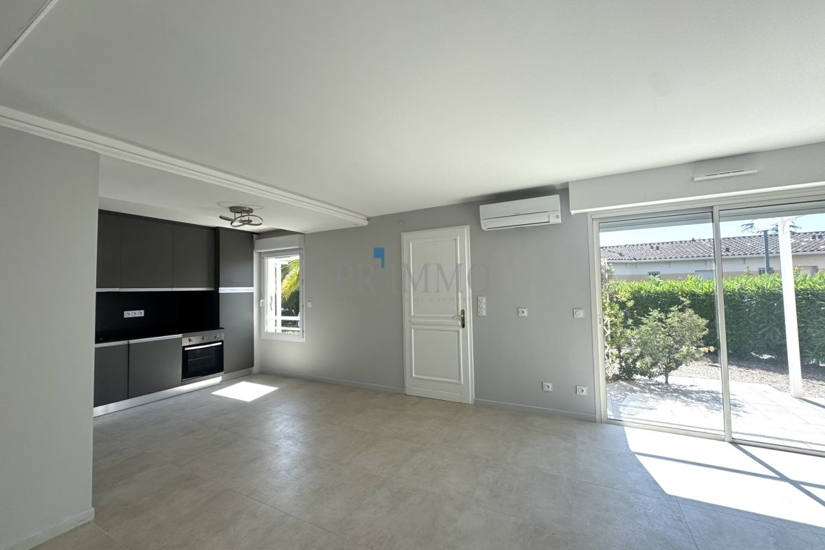 Appartement à vendre, 65m², Saint-Raphaël