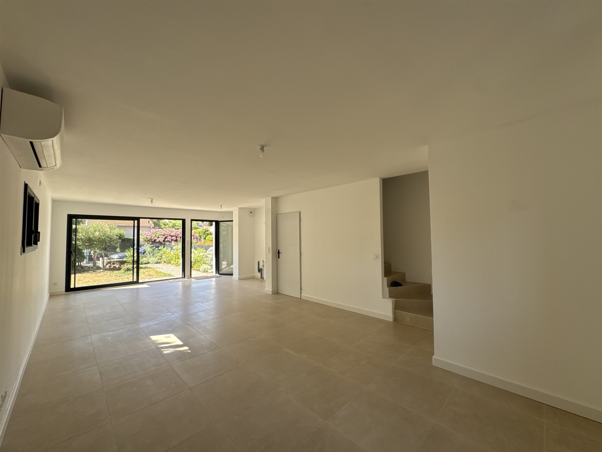 Maison à vendre, 90m², Saint-Raphaël