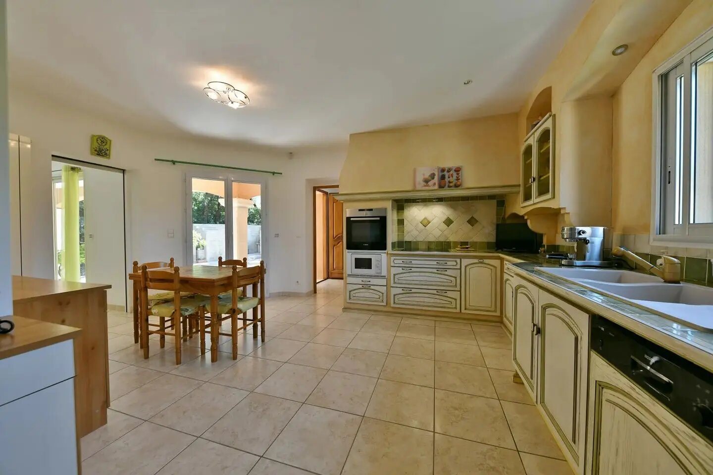 Maison à vendre, 118m², Saint-Siffret