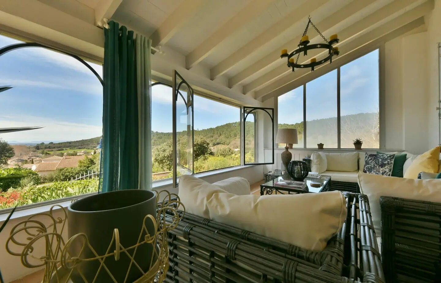 Maison à vendre, 161m², Saint-Hippolyte-de-Montaigu