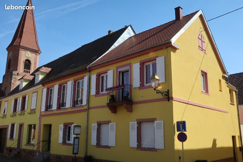 Appartement à louer, 127m², Wettolsheim