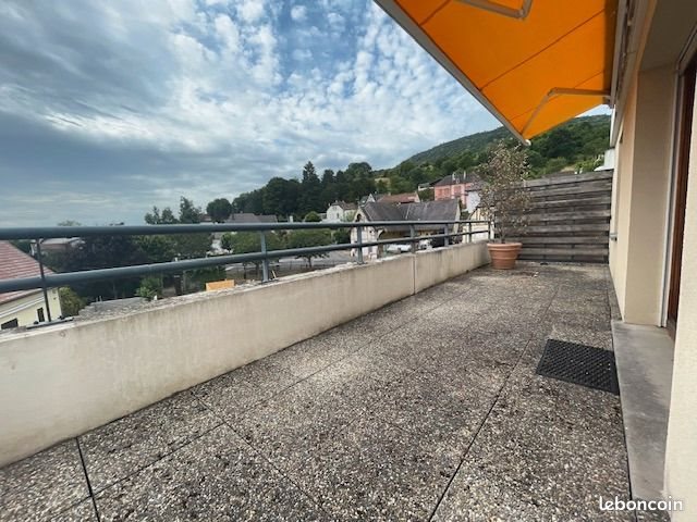 Appartement à louer, 90m², Bergholtzzell