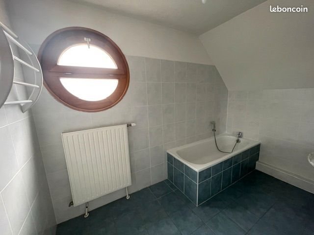 Appartement à louer, 90m², Bergholtzzell