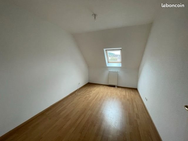 Appartement à louer, 90m², Bergholtzzell