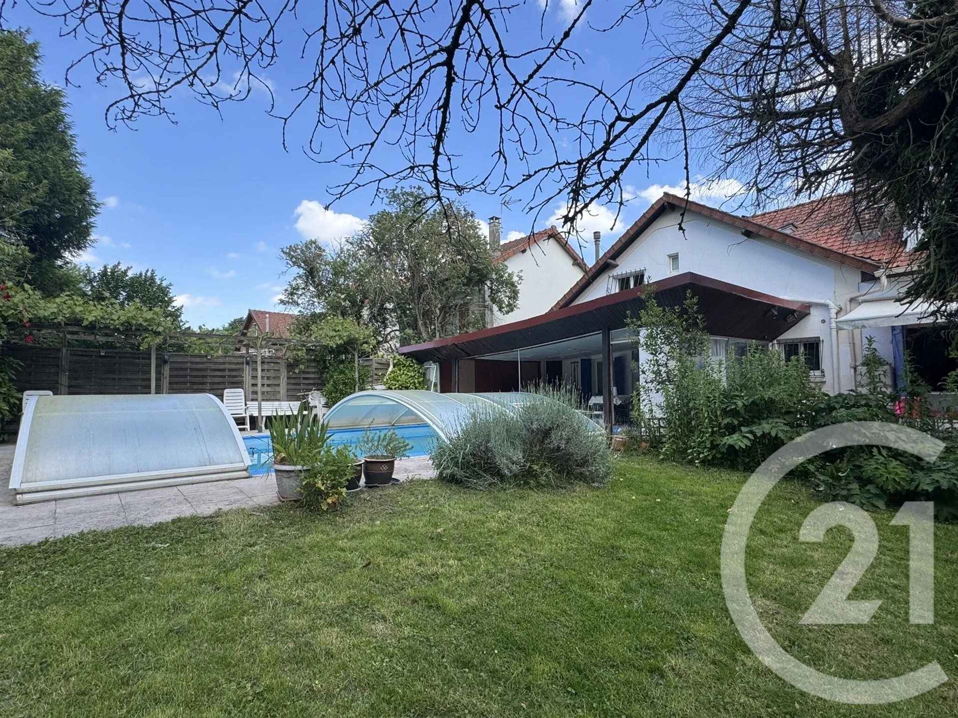 Maison à vendre, 131m², Sarcelles
