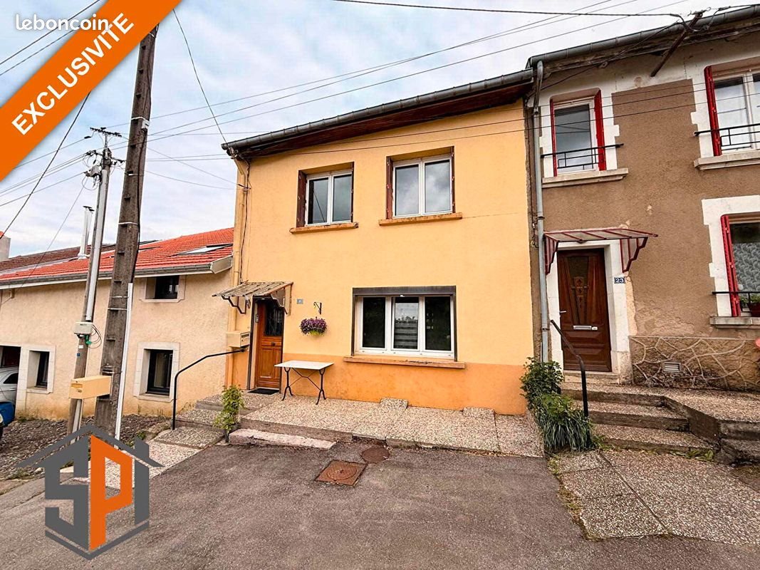 Maison à vendre, 124m², Leyr