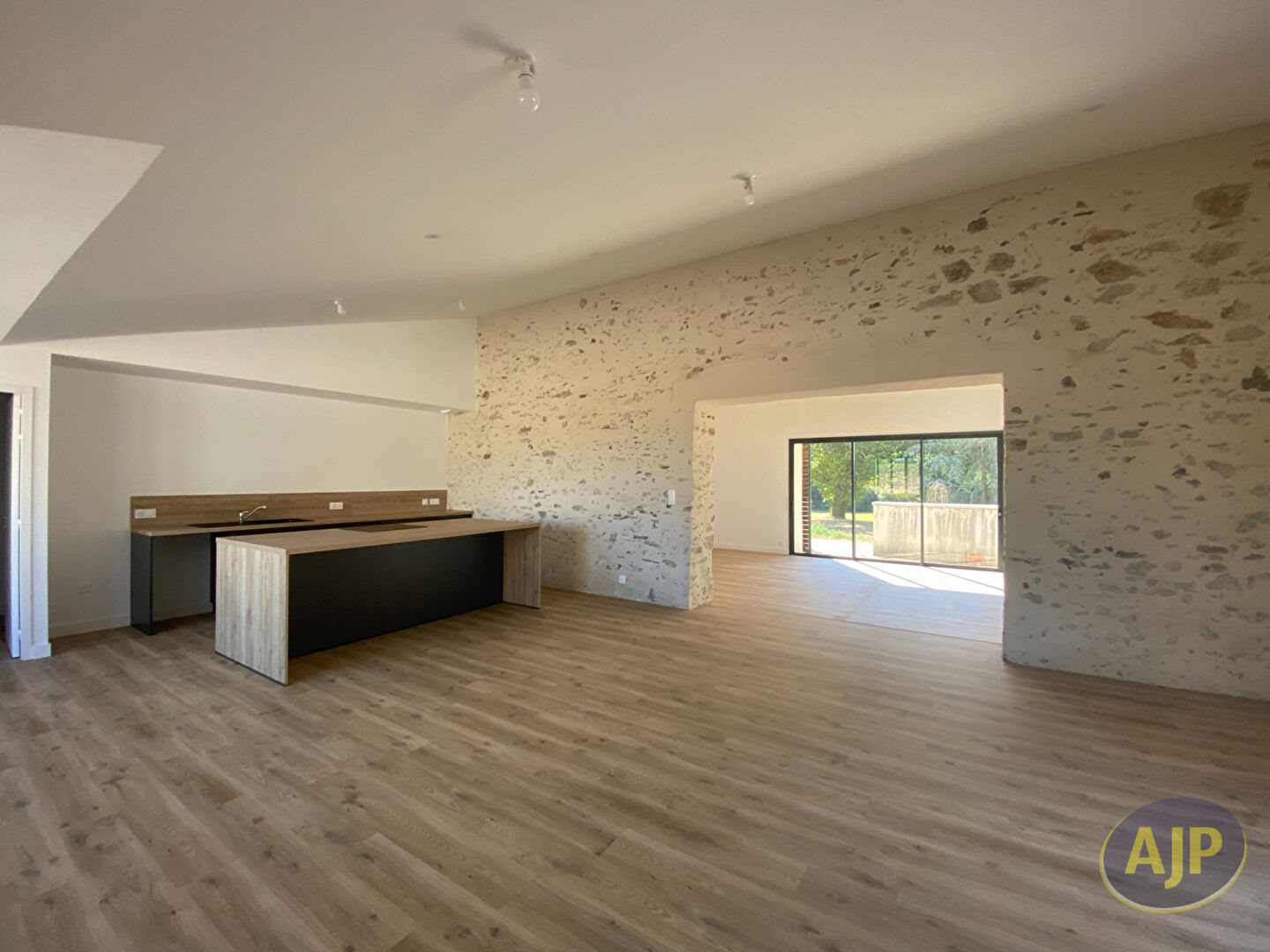 Maison à louer, 182m², Corcoué-sur-Logne