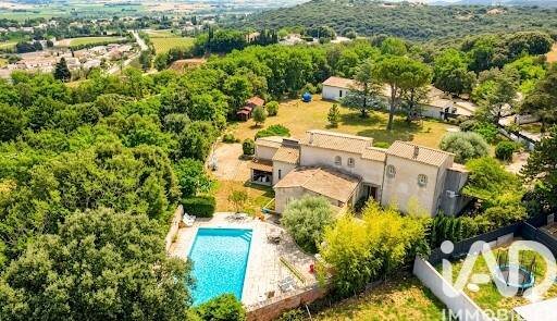 Maison à vendre, 199m², Bourg-Saint-Andéol