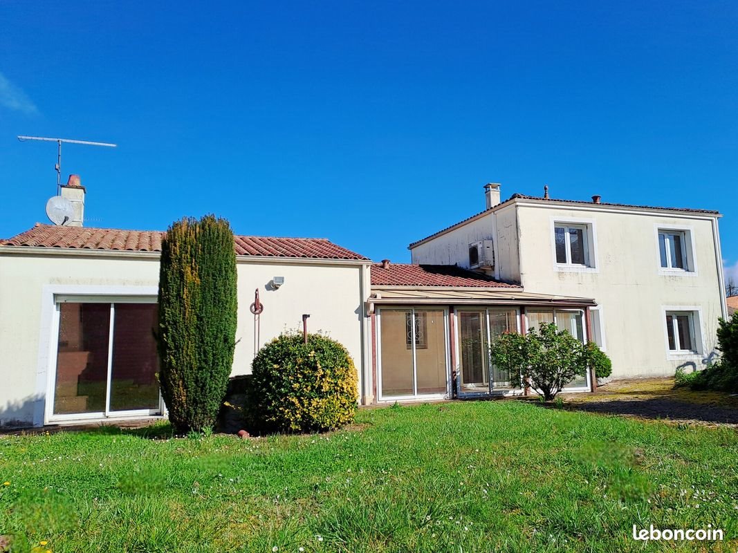 Maison à vendre, 160m², Surgères