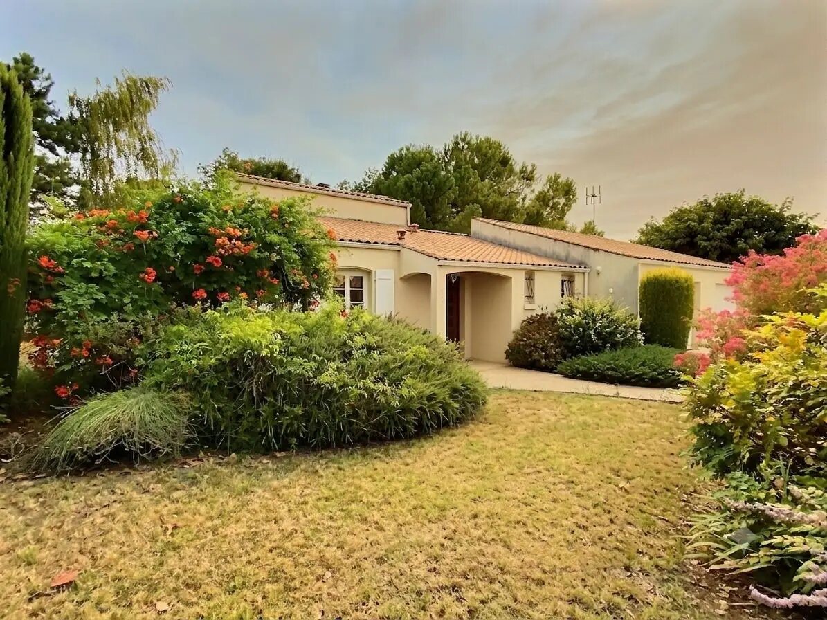 Maison à vendre, 137m², Surgères