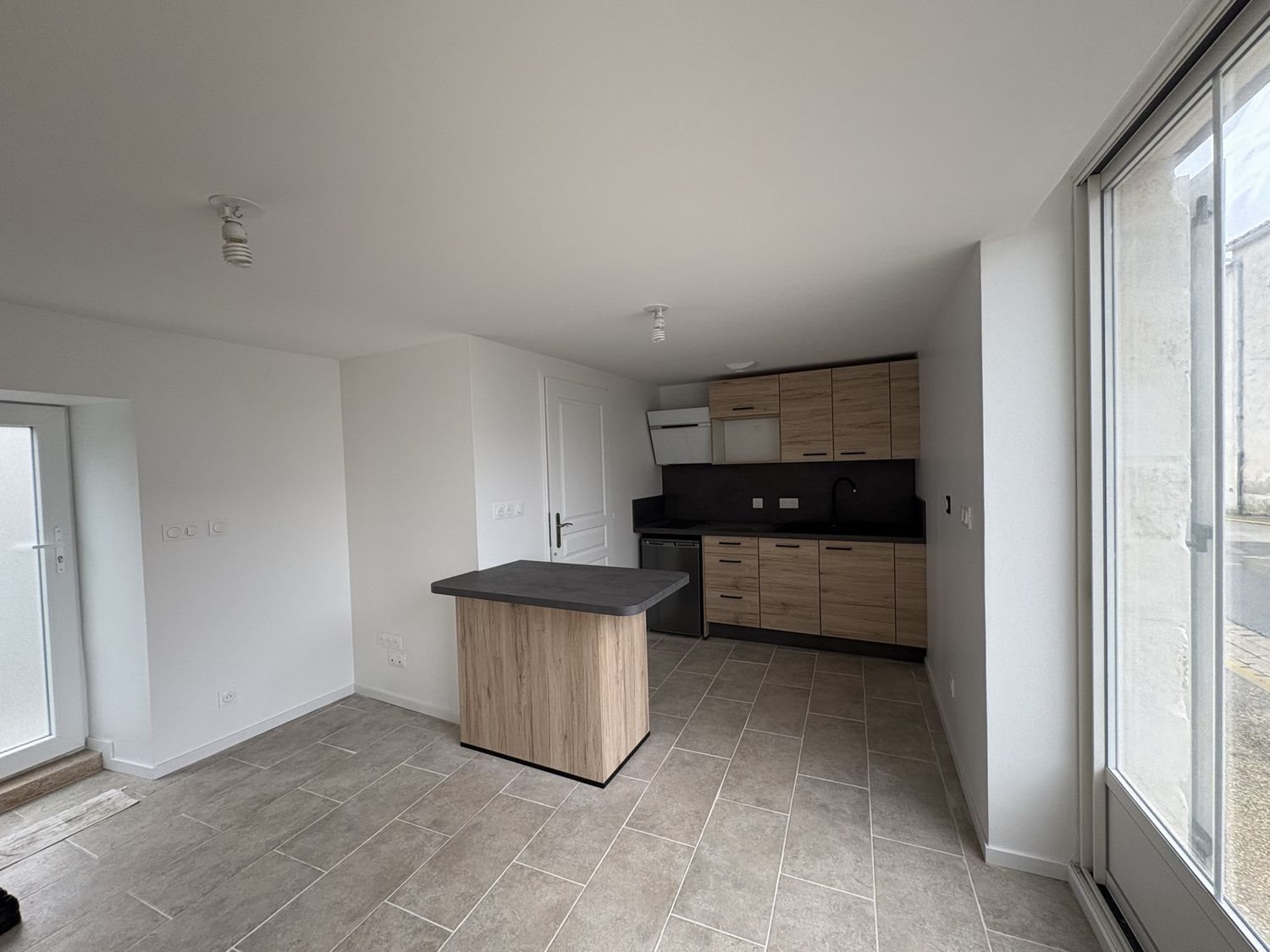 Maison à louer, 33m², Royan