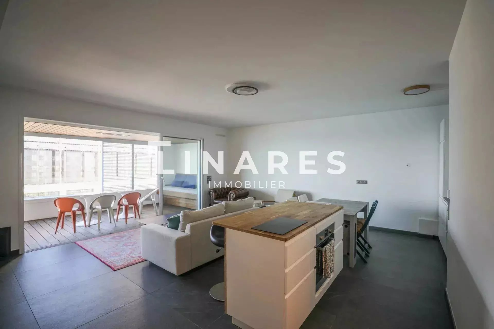 Appartement à louer, 80m², Marseille 7ème