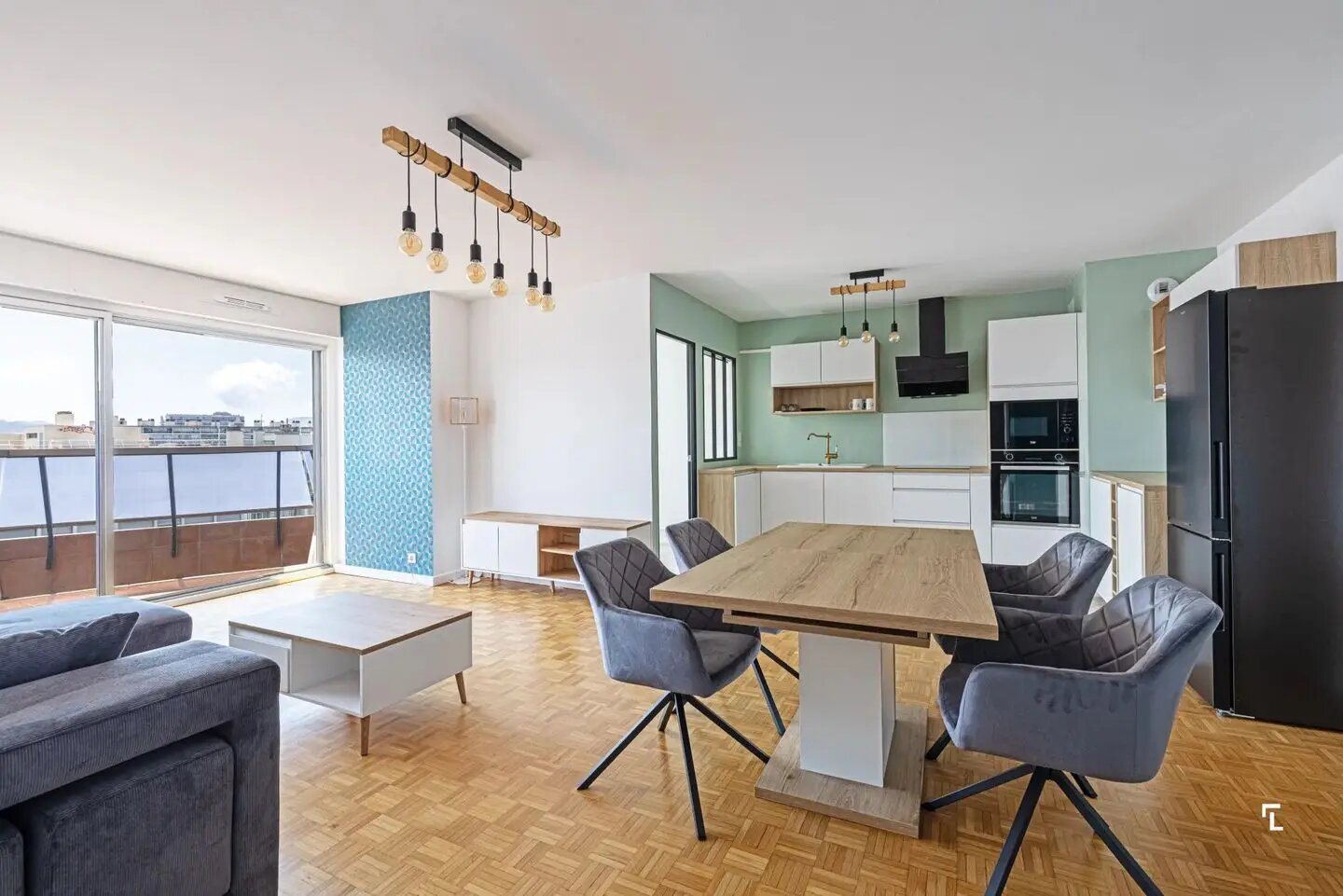 Appartement à louer, 90m², Marseille 8ème