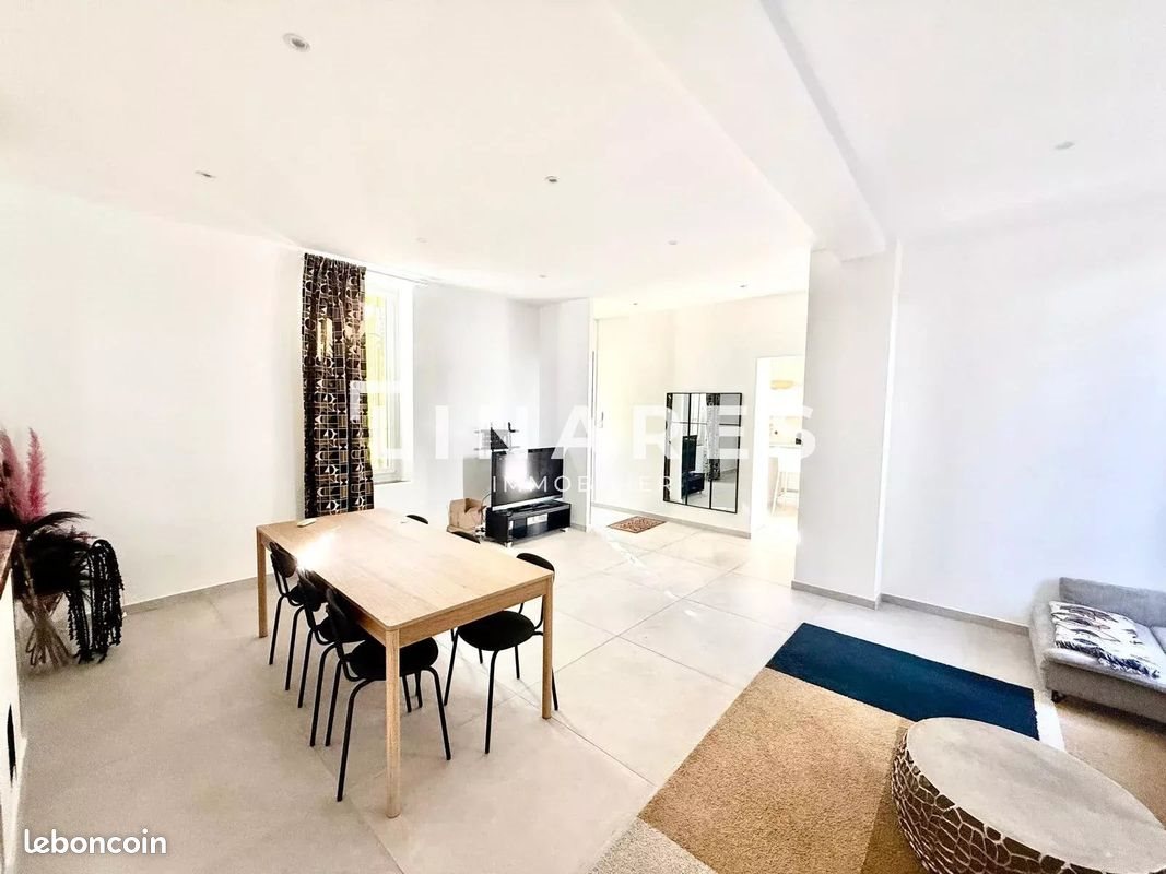 Maison à louer, 158m², Marseille 10ème
