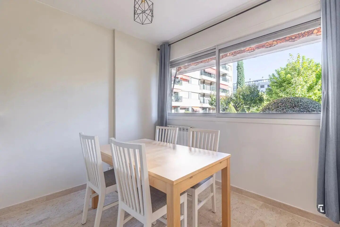 Appartement à louer, 45m², Aix-en-Provence