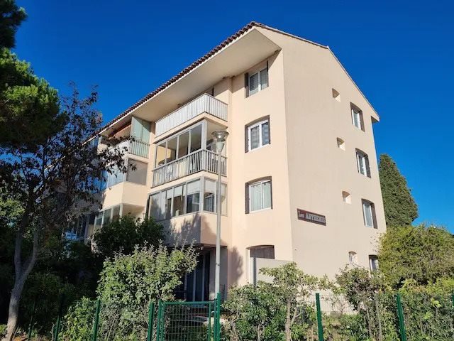 Appartement à louer, 44m², Sanary-sur-Mer