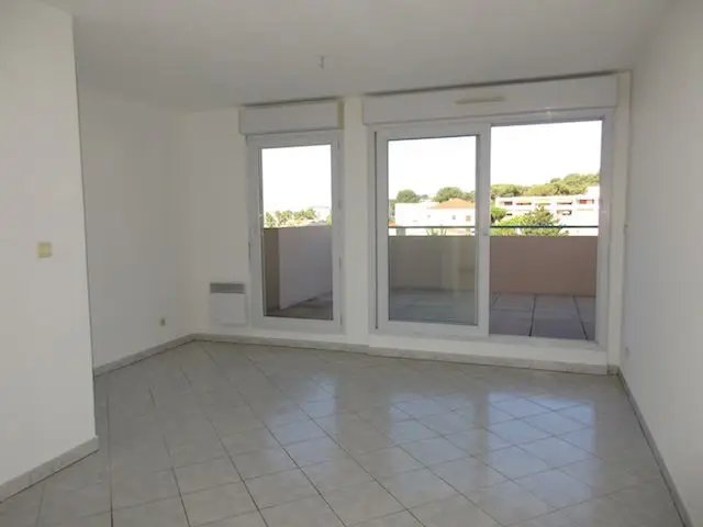 Appartement à louer, 107m², Sanary-sur-Mer