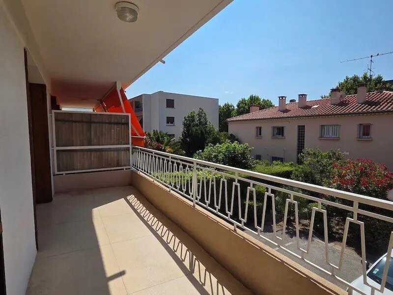 Appartement à louer, 65m², Sanary-sur-Mer