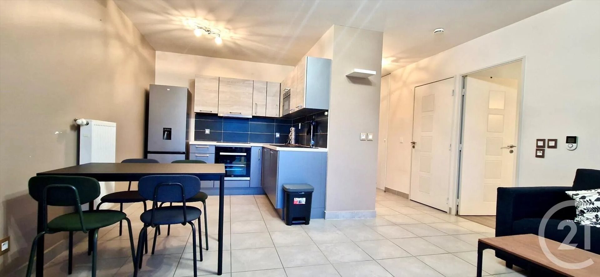 Appartement à louer, 43m², Sathonay-Camp