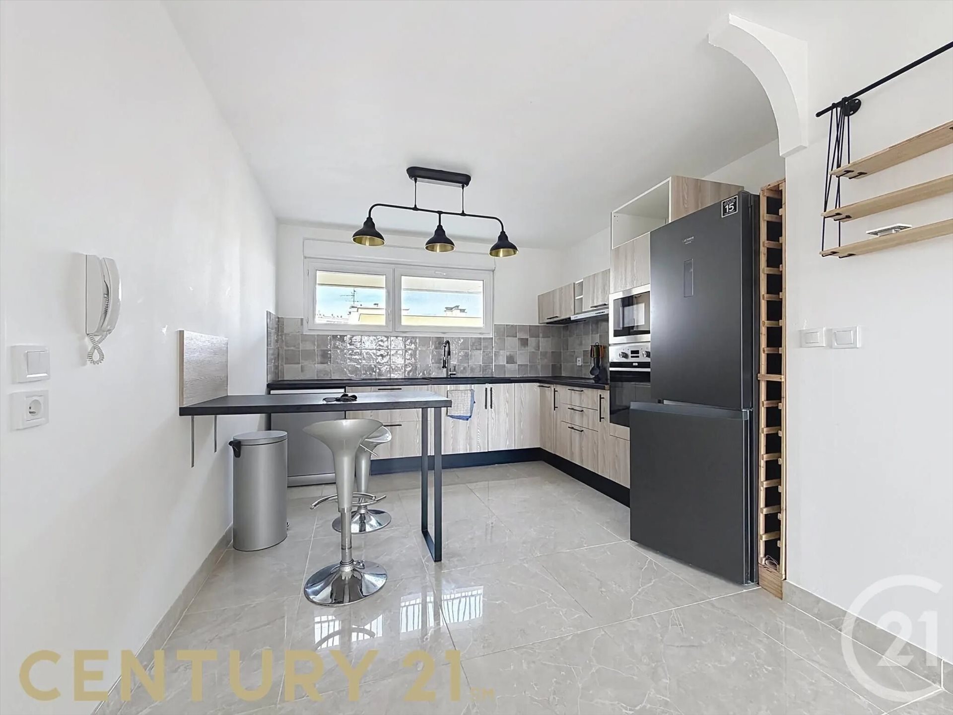 Appartement à louer, 45m², Saint-Priest