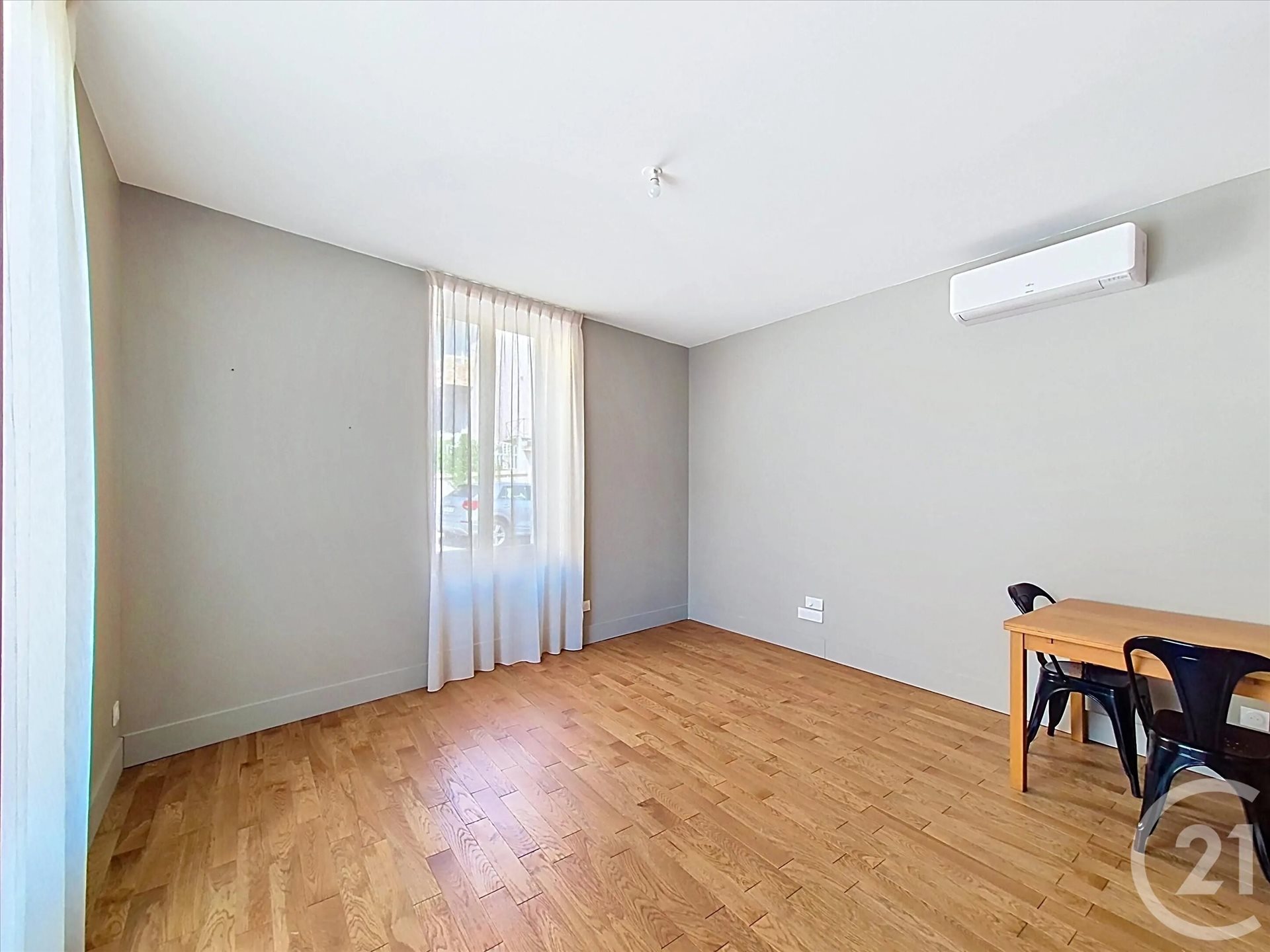 Appartement à vendre, 49m², Sathonay-Camp