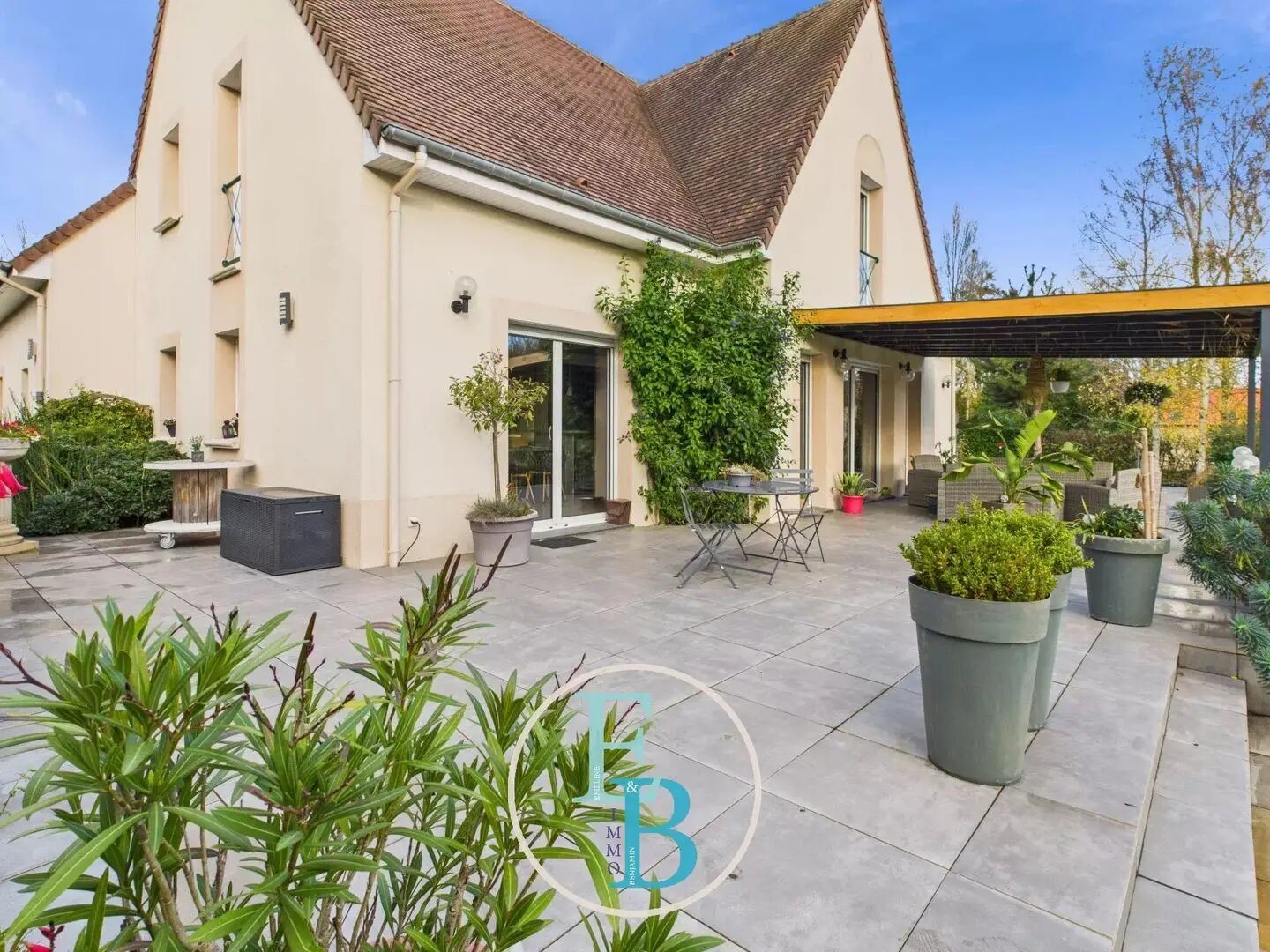 Maison à vendre, 223m², Saint-Ouen-du-Mesnil-Oger