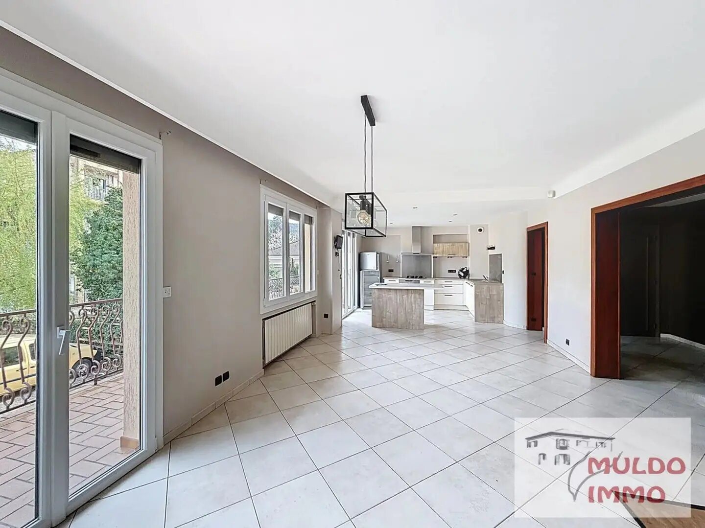 Maison à vendre, 207m², Oyonnax