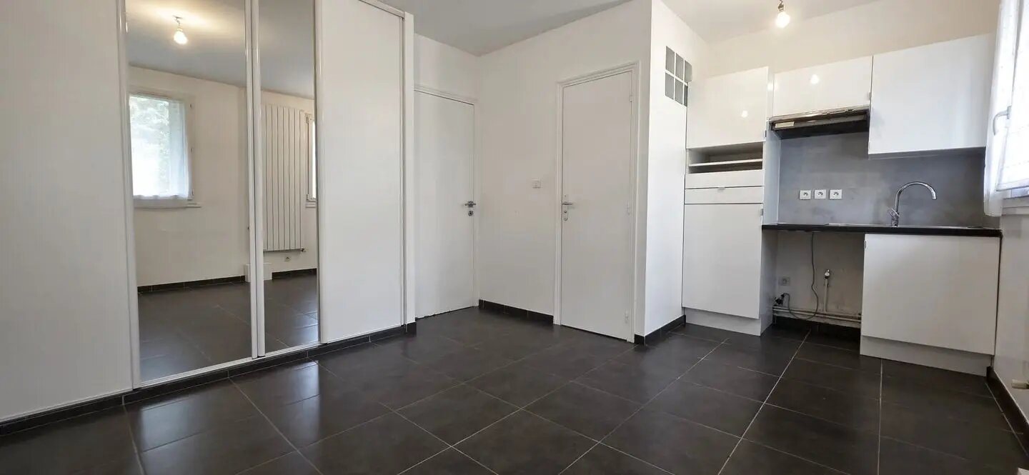 Appartement à louer, 19m², Levallois-Perret