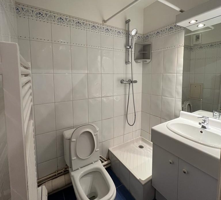 Appartement à louer, 1m², Levallois-Perret