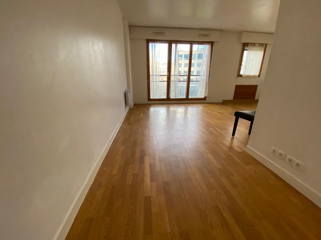 Appartement à louer, 30m², Courbevoie