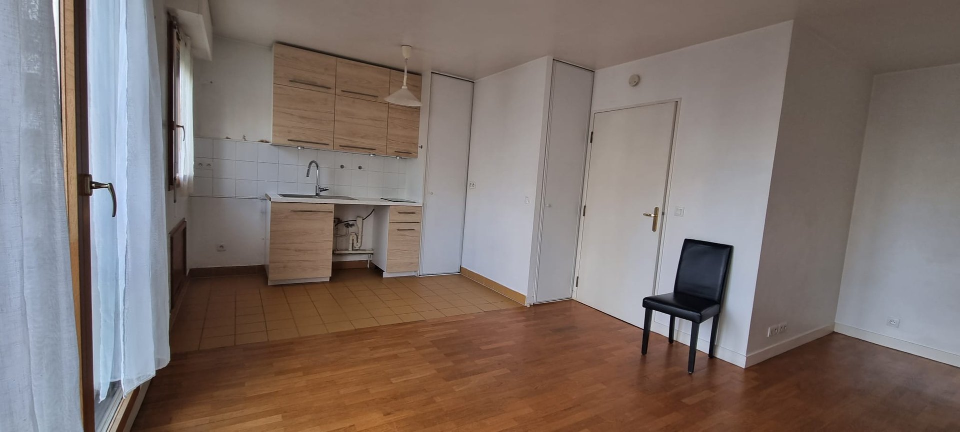 Appartement à louer, 30m², Courbevoie