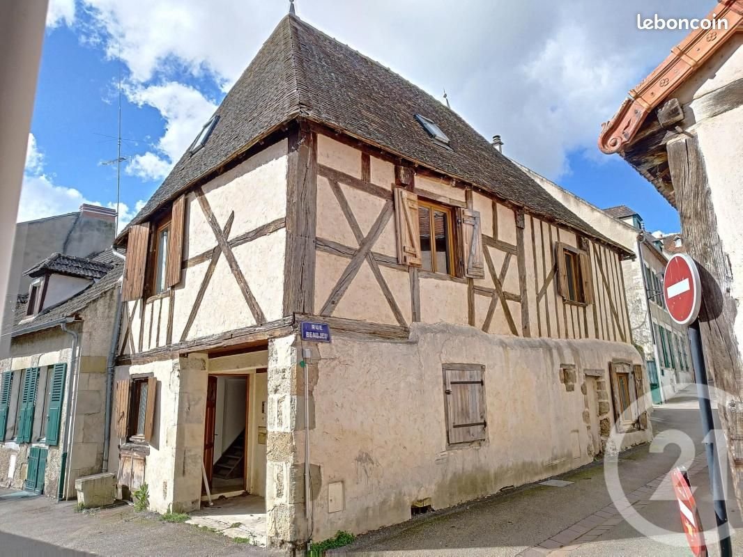 Maison à vendre, 126m², Saint-Pourçain-sur-Sioule