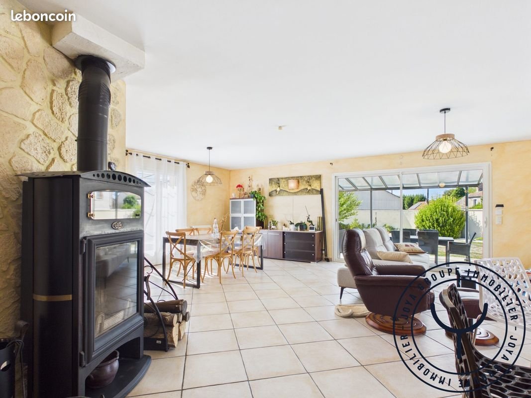 Maison à vendre, 136m², Maizières-la-Grande-Paroisse