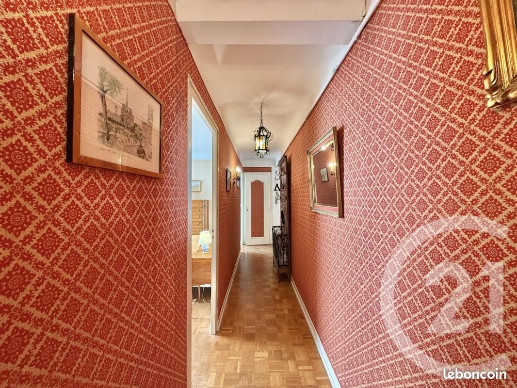 Appartement à vendre, 93m², Moulins