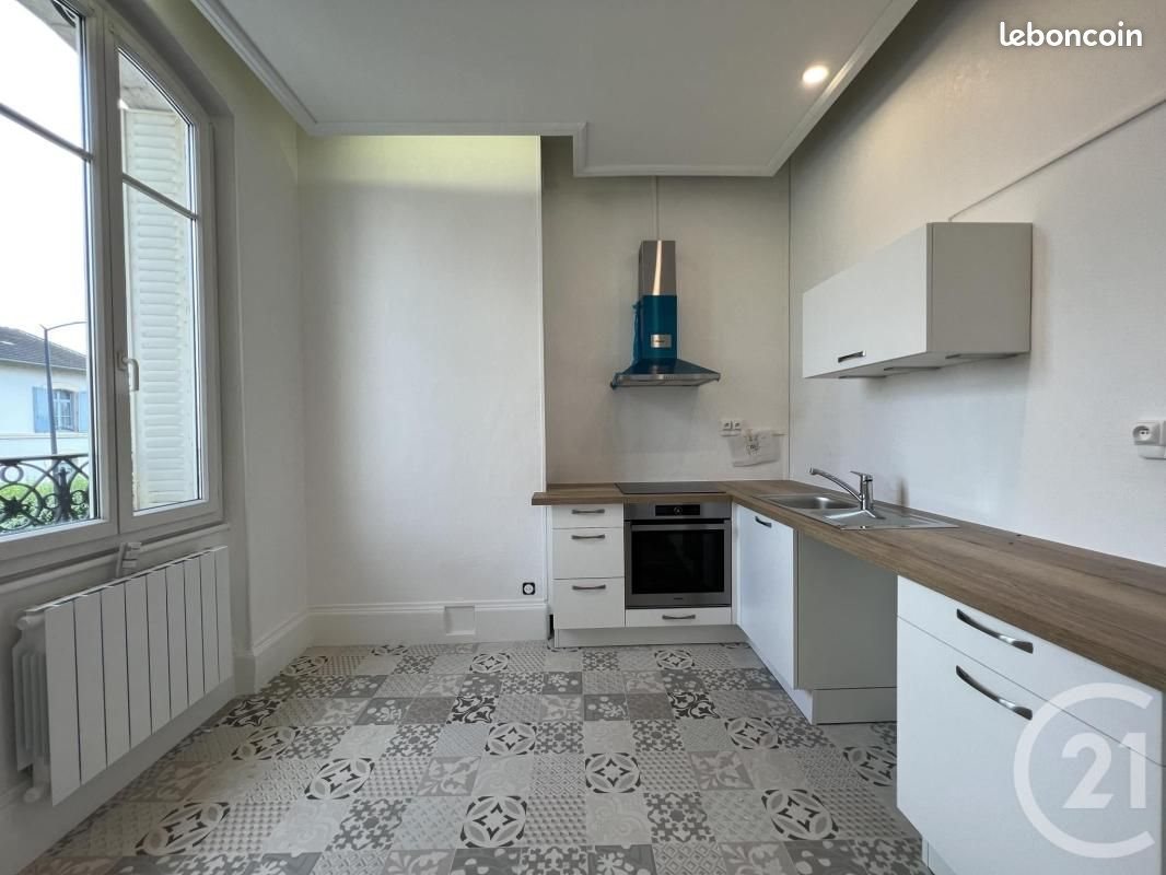 Appartement à louer, 60m², Moulins