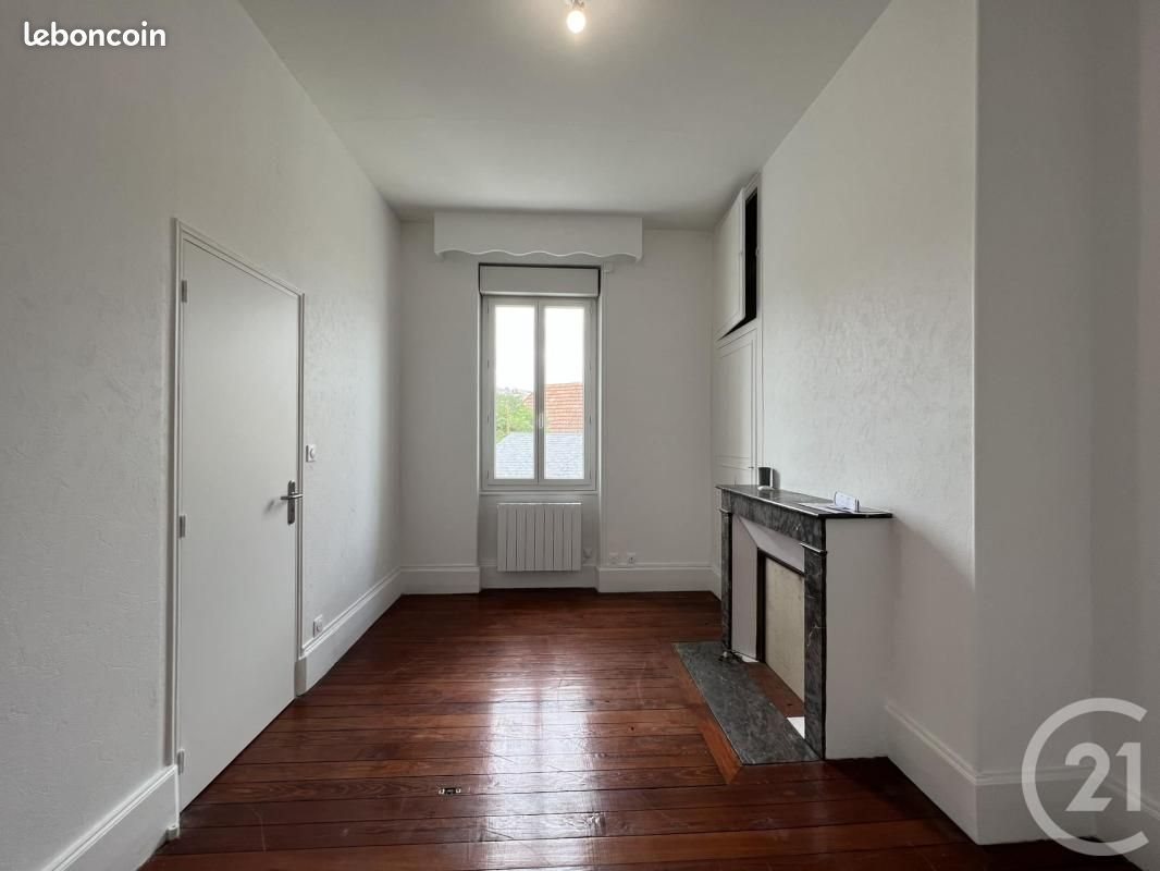 Appartement à louer, 60m², Moulins